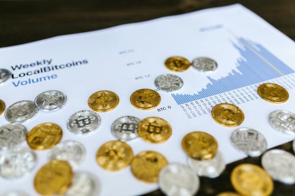 Élaborez un Portefeuille d'Investissements Diversifié pour Maximiser vos Rendements